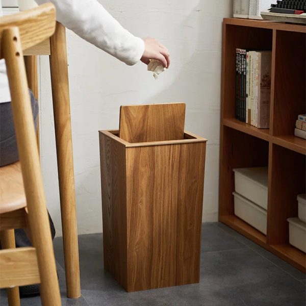 Poubelle salle de bain en bois